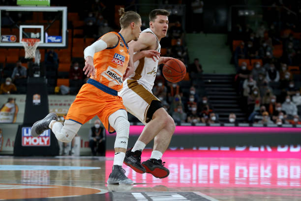 我还可以帮 我还可以帮