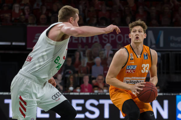 凯恩的加盟 凯恩的加盟